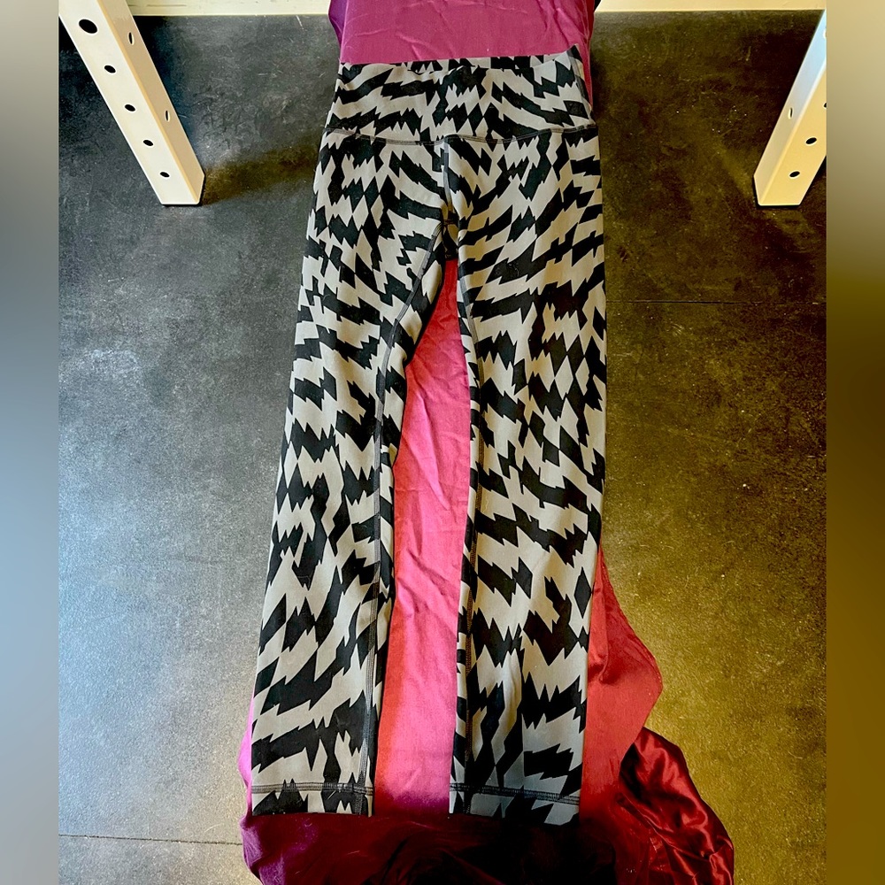 Lululemon High Rise Waist Leggings